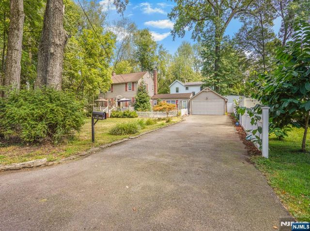 51 Julia Street, Closter, NJ 07624