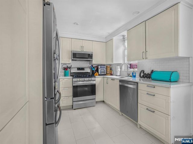 51 Julia Street, Closter, NJ 07624