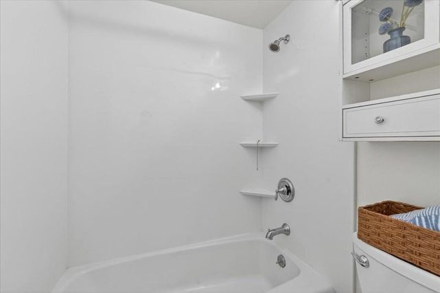 500 Glenwood Circle 224, Monterey, CA 93940