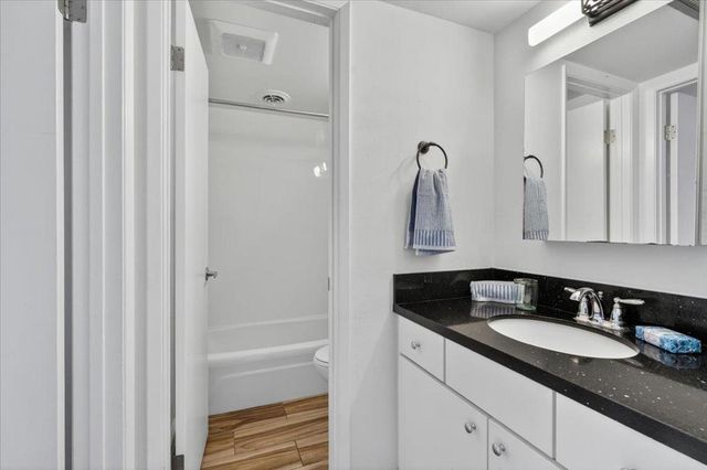 500 Glenwood Circle 224, Monterey, CA 93940