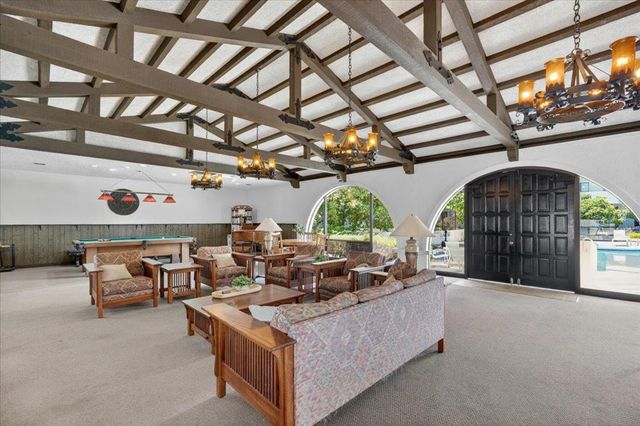 500 Glenwood Circle 224, Monterey, CA 93940