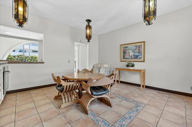 500 Glenwood Circle 224, Monterey, CA 93940