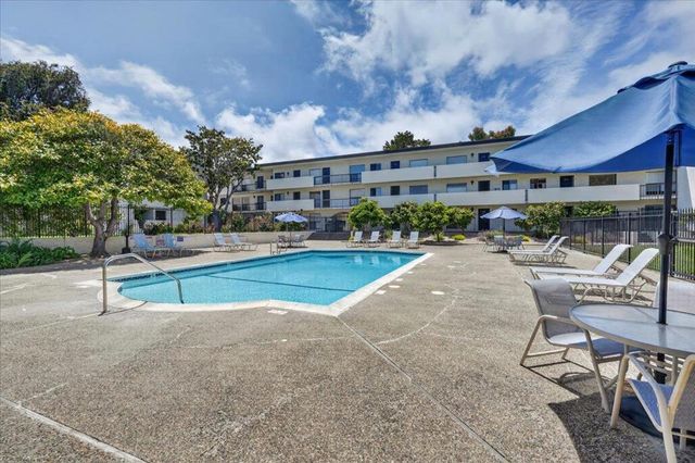 500 Glenwood Circle 224, Monterey, CA 93940