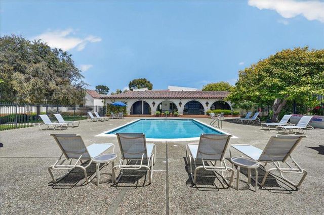 500 Glenwood Circle 224, Monterey, CA 93940