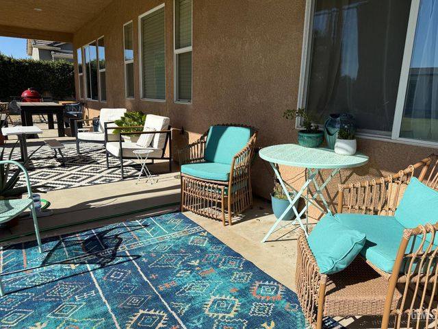 6702 Aretino Way, Bakersfield, CA 93306