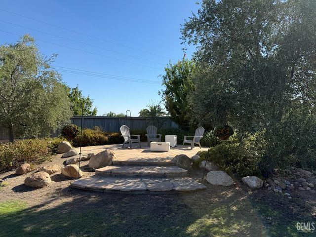 6702 Aretino Way, Bakersfield, CA 93306