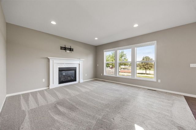 519 Ashton Dr NE, Mt Vernon, IA 52314