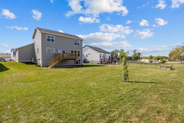 519 Ashton Dr NE, Mt Vernon, IA 52314