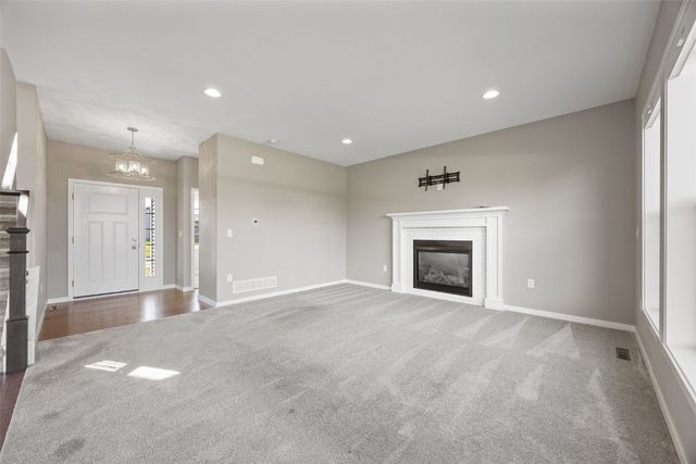 519 Ashton Dr NE, Mt Vernon, IA 52314