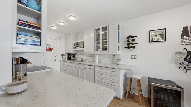 200 THE ESPLANADE N B2, Venice, FL 34285