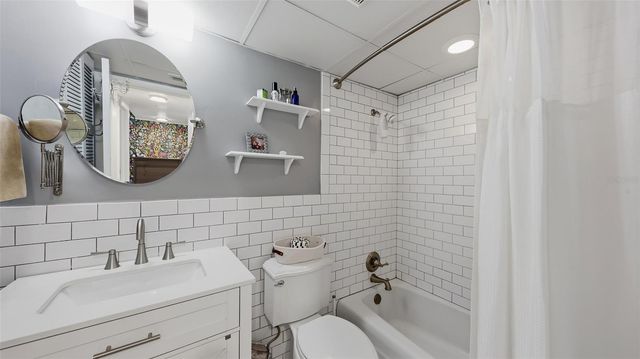 200 THE ESPLANADE N B2, Venice, FL 34285