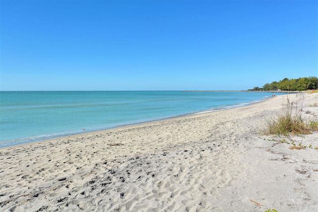 200 THE ESPLANADE N B2, Venice, FL 34285