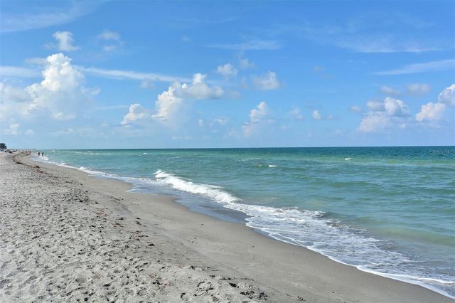 200 THE ESPLANADE N B2, Venice, FL 34285