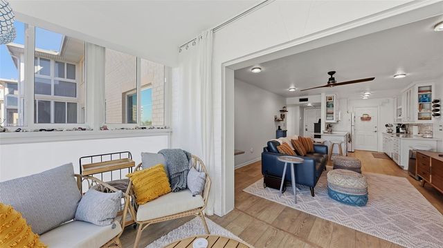 200 THE ESPLANADE N B2, Venice, FL 34285