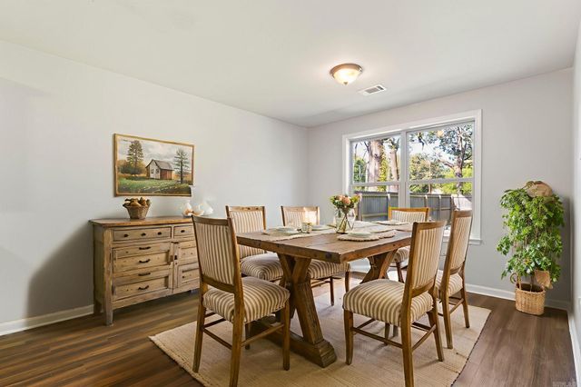 1520 S Oak Street, Little Rock, AR 72204