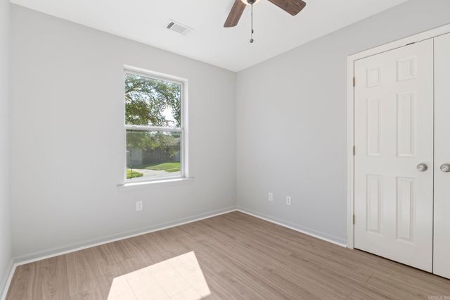 1520 S Oak Street, Little Rock, AR 72204