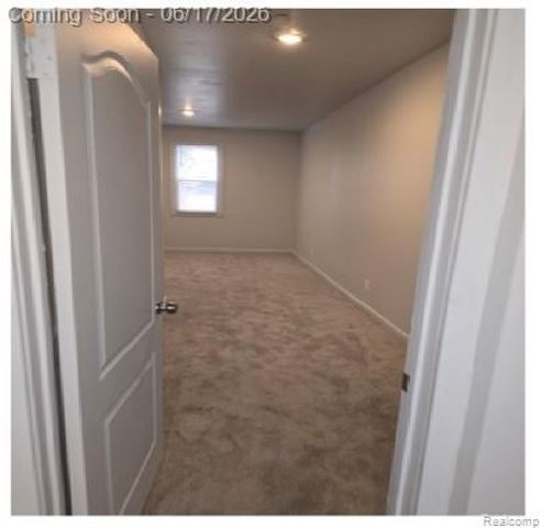41 Richton Street, Highland Park, MI 48203