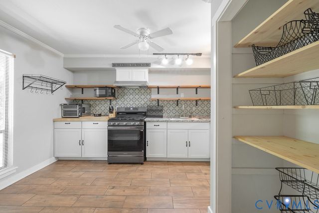 9328 Groundhog Dr, Chesterfield, VA 23235