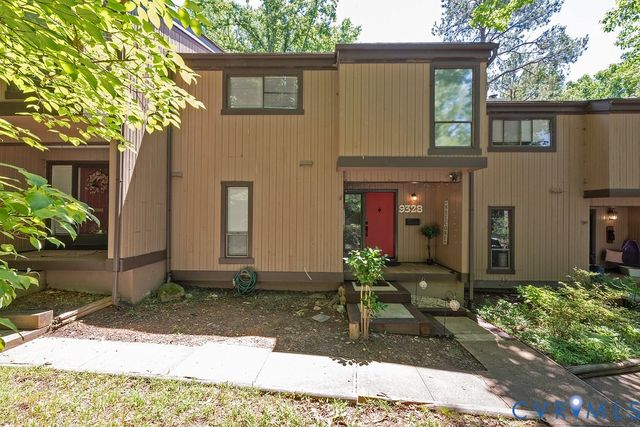 9328 Groundhog Dr, Chesterfield, VA 23235