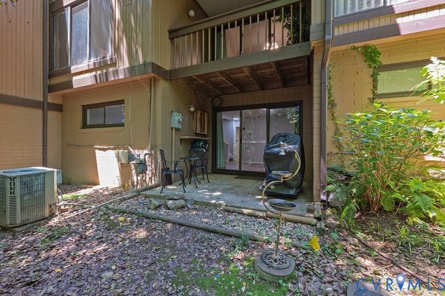 9328 Groundhog Dr, Chesterfield, VA 23235