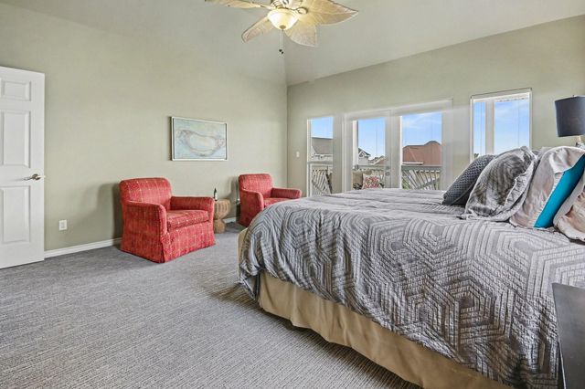 13318 Binnacle Way, Galveston, TX 77554
