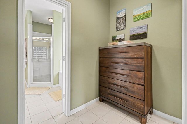 13318 Binnacle Way, Galveston, TX 77554