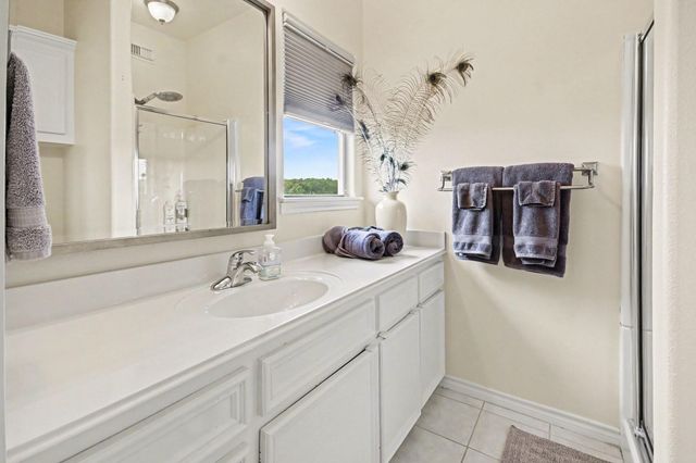 13318 Binnacle Way, Galveston, TX 77554