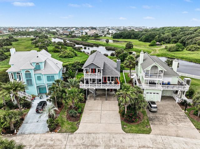 13318 Binnacle Way, Galveston, TX 77554