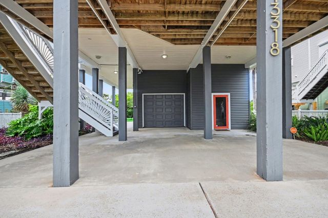13318 Binnacle Way, Galveston, TX 77554