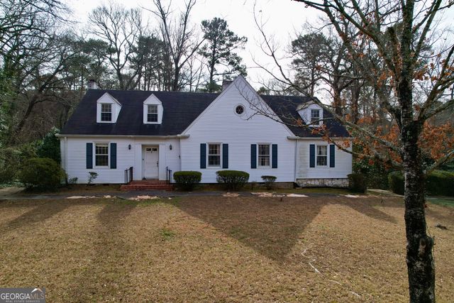 700 Heards Ferry Road, Atlanta, GA 30328