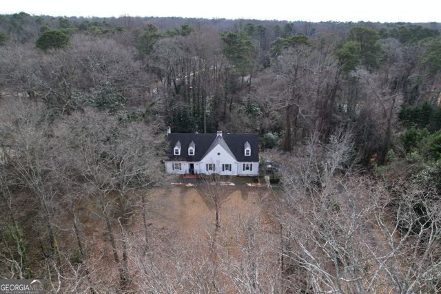 700 Heards Ferry Road, Atlanta, GA 30328