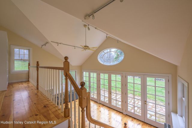 477 Fog Hill Road, Austerlitz, NY 12017