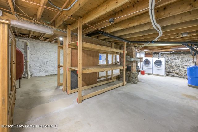 477 Fog Hill Road, Austerlitz, NY 12017