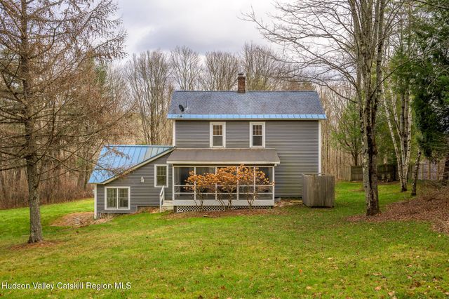 477 Fog Hill Road, Austerlitz, NY 12017