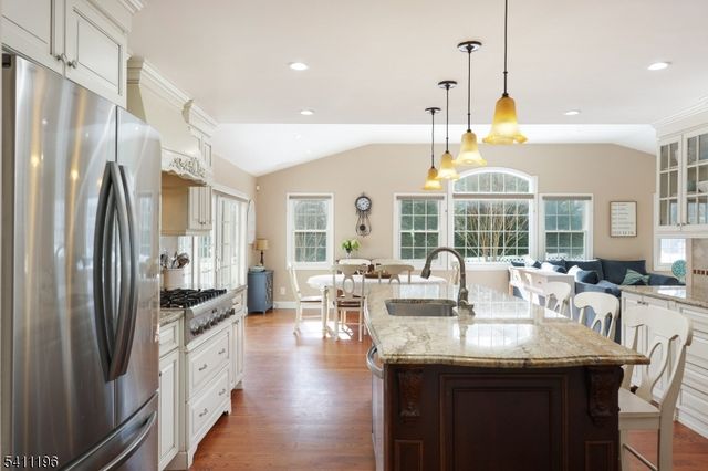 320 Highgate Avenue, Westfield Town, NJ 07090