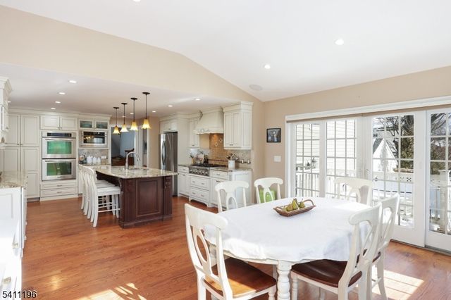 320 Highgate Avenue, Westfield Town, NJ 07090