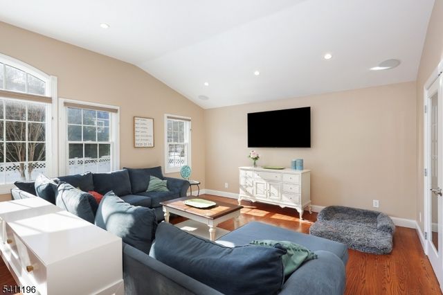 320 Highgate Avenue, Westfield Town, NJ 07090