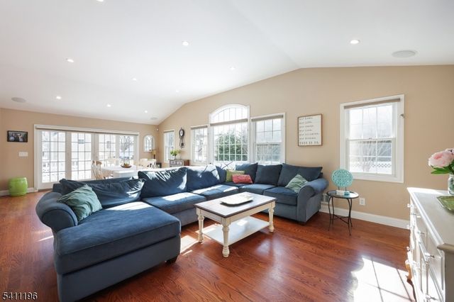 320 Highgate Avenue, Westfield Town, NJ 07090