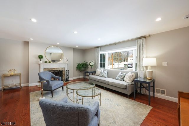 320 Highgate Avenue, Westfield Town, NJ 07090