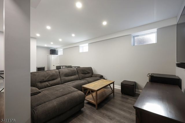 320 Highgate Avenue, Westfield Town, NJ 07090