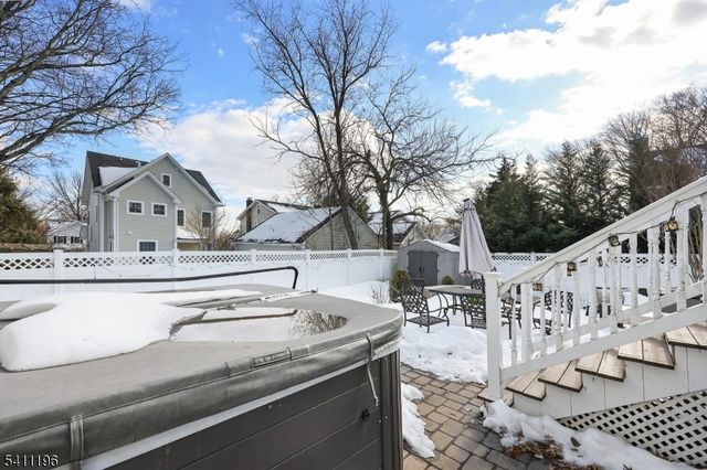 320 Highgate Avenue, Westfield Town, NJ 07090