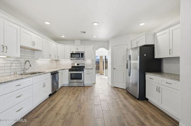 1840 San Juan Avenue, Las Cruces, NM 88001