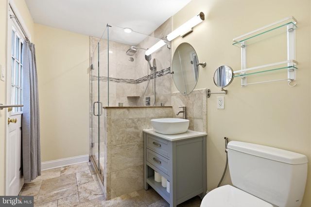 1272 KNOX DR, Yardley, PA 19067