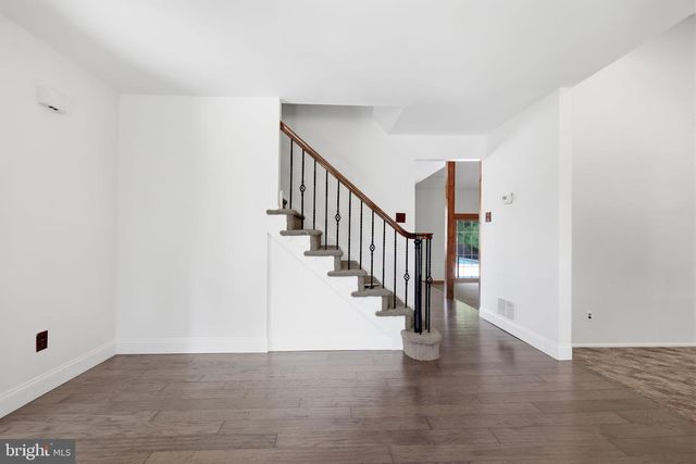 1272 KNOX DR, Yardley, PA 19067