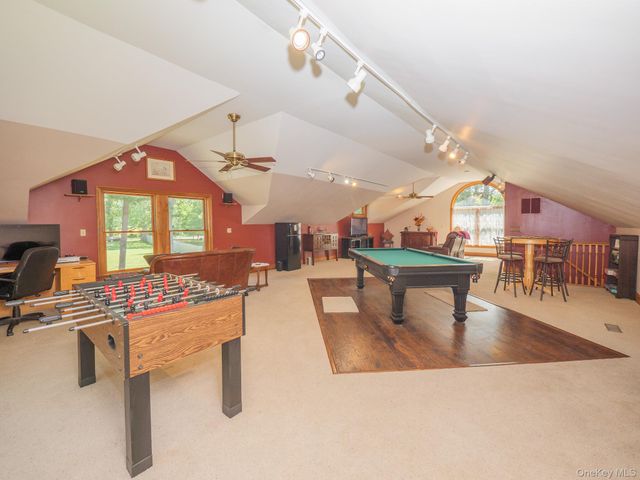 11 Kessler Drive, Hyde Park, NY 12538