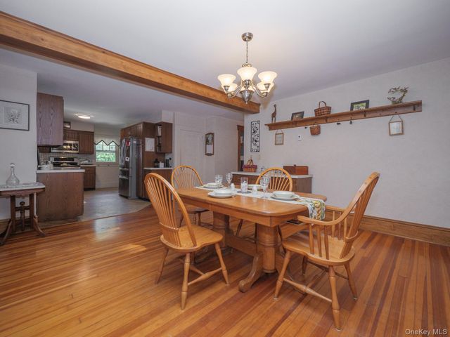 11 Kessler Drive, Hyde Park, NY 12538