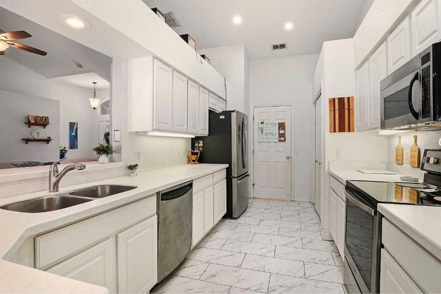 7362 BEAUMONT DRIVE, Lakeland, FL 33810