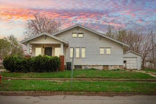1504 N Monroe Street, Decatur, IL 62526