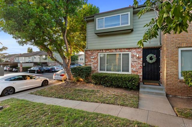 1248 Denver Lane E, El Cajon, CA 92021
