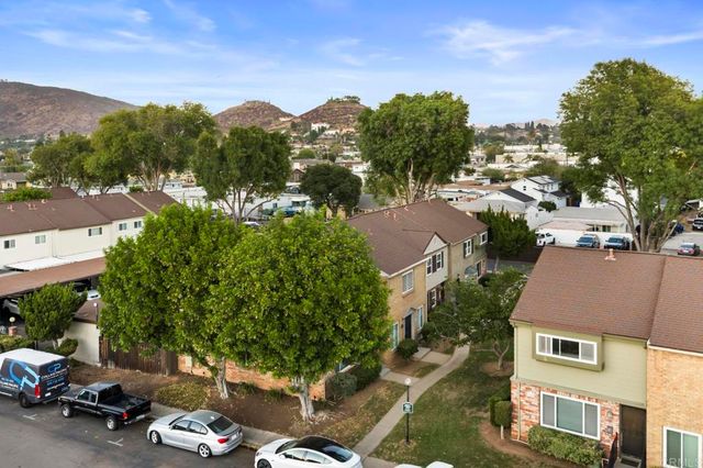1248 Denver Lane E, El Cajon, CA 92021